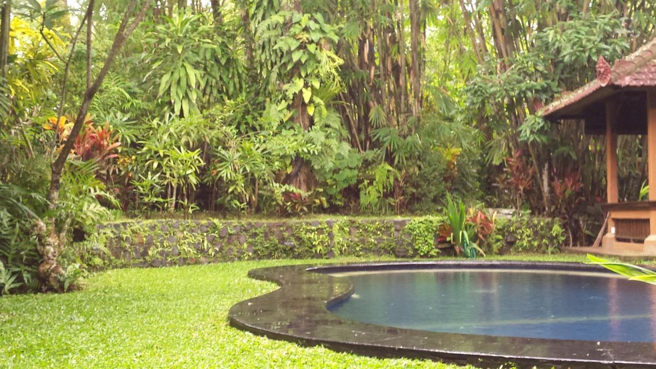 Pondok Manis ซีงาราจา ภายนอก รูปภาพ